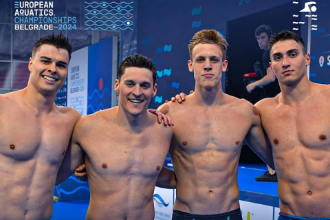 Andrej Barna i ekipa Srbije šampioni Evrope u štafeti 4x100m slobodno Andrej Barna i ekipa Srbije šampioni Evrope u štafeti 4x100m slobodno