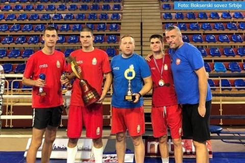 Bokser Spartaka Marko Pižurica pobednik 41. „Vojvođanske zlatne rukavice“