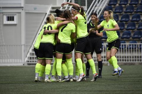 Golubice dominirale protiv Sloge