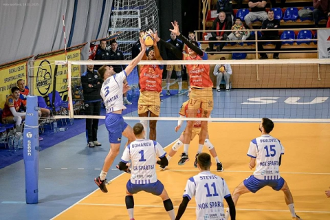 Spartak poražen od Takova u pet setova