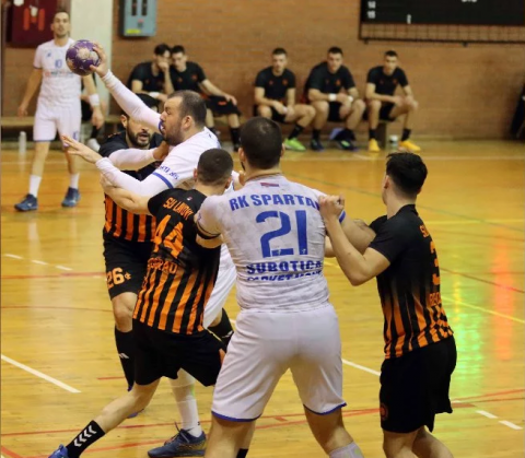 Spartak poražen od Lavova u 12. kolu Super B lige